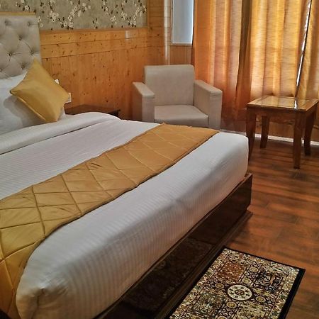 Himalyan Heights Hotel Shimla Exterior foto